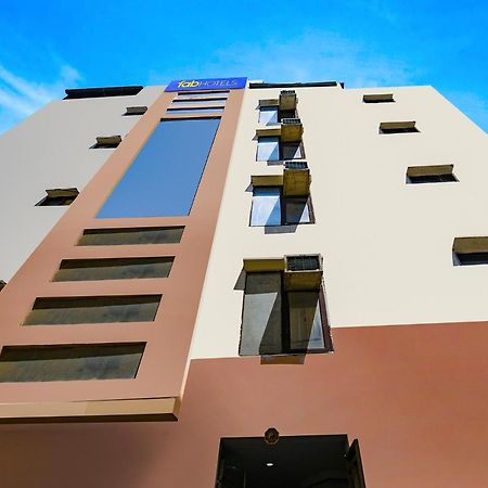 Fabhotel Pp Residency Tilak Nagar New Delhi Buitenkant foto
