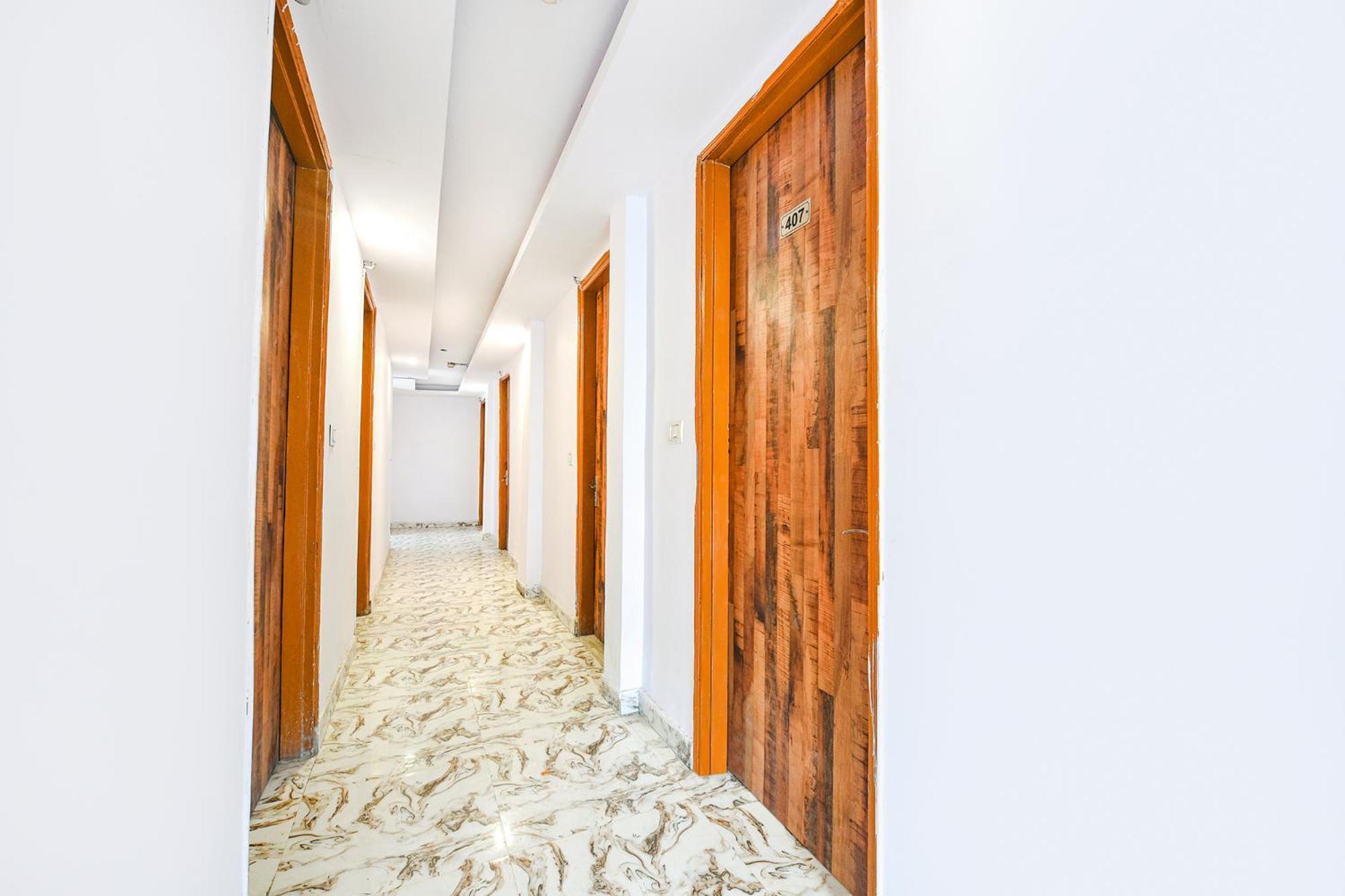 Fabhotel Pp Residency Tilak Nagar New Delhi Buitenkant foto