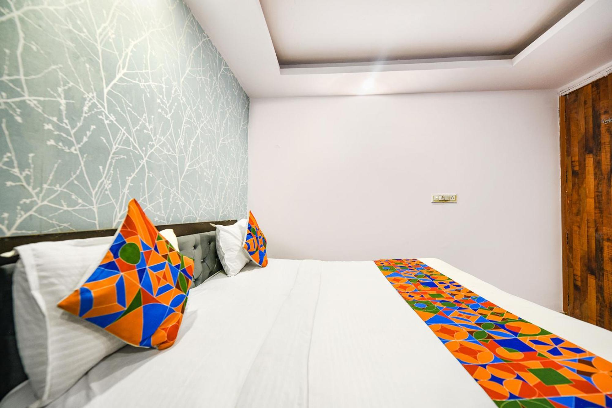 Fabhotel Pp Residency Tilak Nagar New Delhi Buitenkant foto